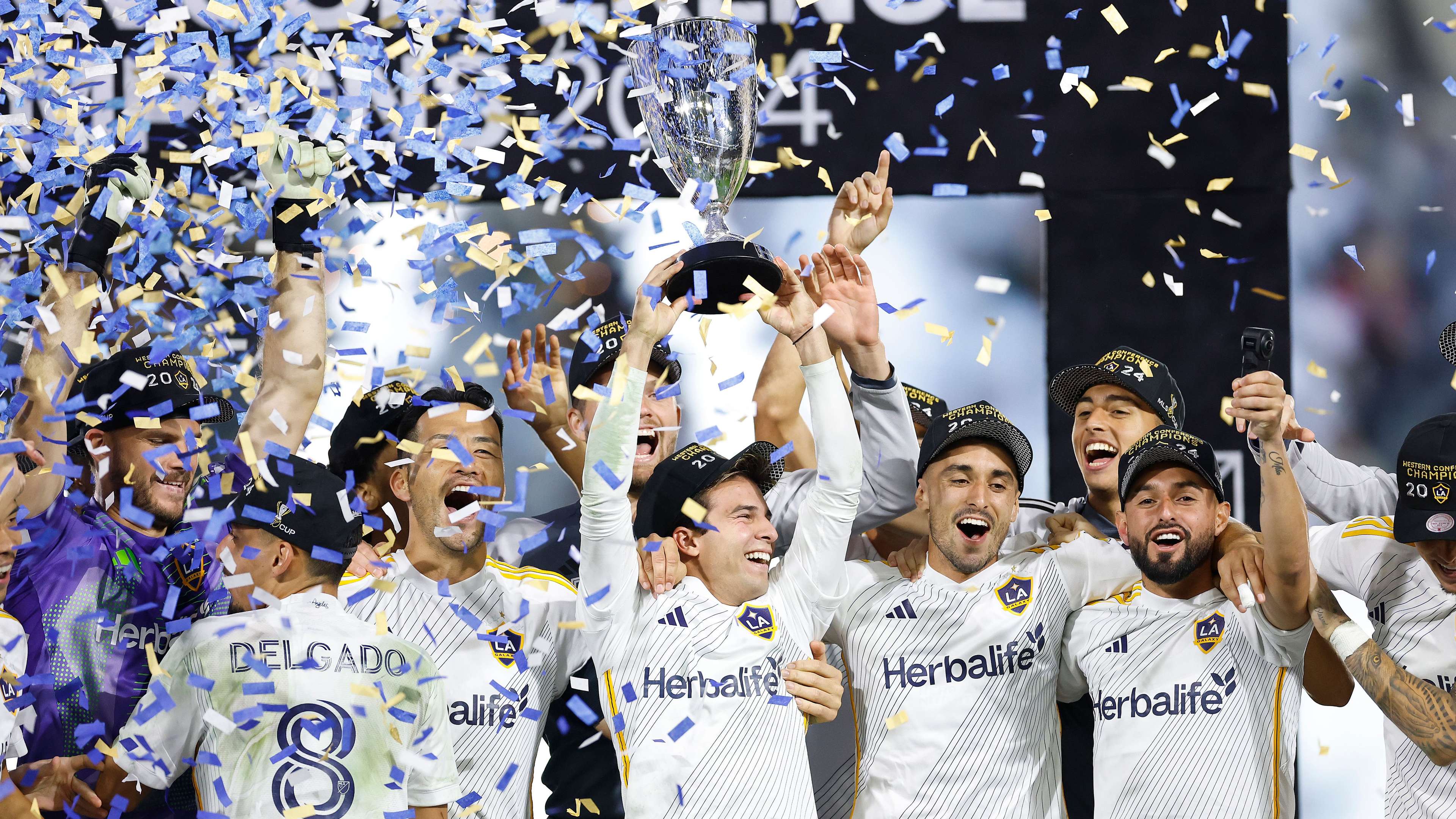 以此展示这 以此展示这